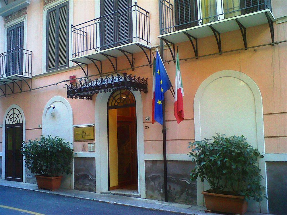 Residenza D'Aragona Hotel Palermo Bagian luar foto